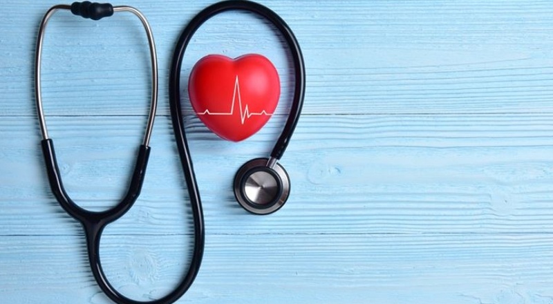 Uzman uyardı: Bu dönemde Check-up şart, menopoz kalp hastalığı riskini yüzde 60 artırıyor