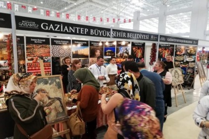 Ziyaretçiler, Gaziantep'in yöresel lezzetlerini tattı 